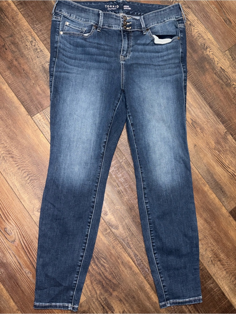 Torrid Super Soft Jegging Women’s Size 16 Stretch Skinny Jeans Pull On Denim